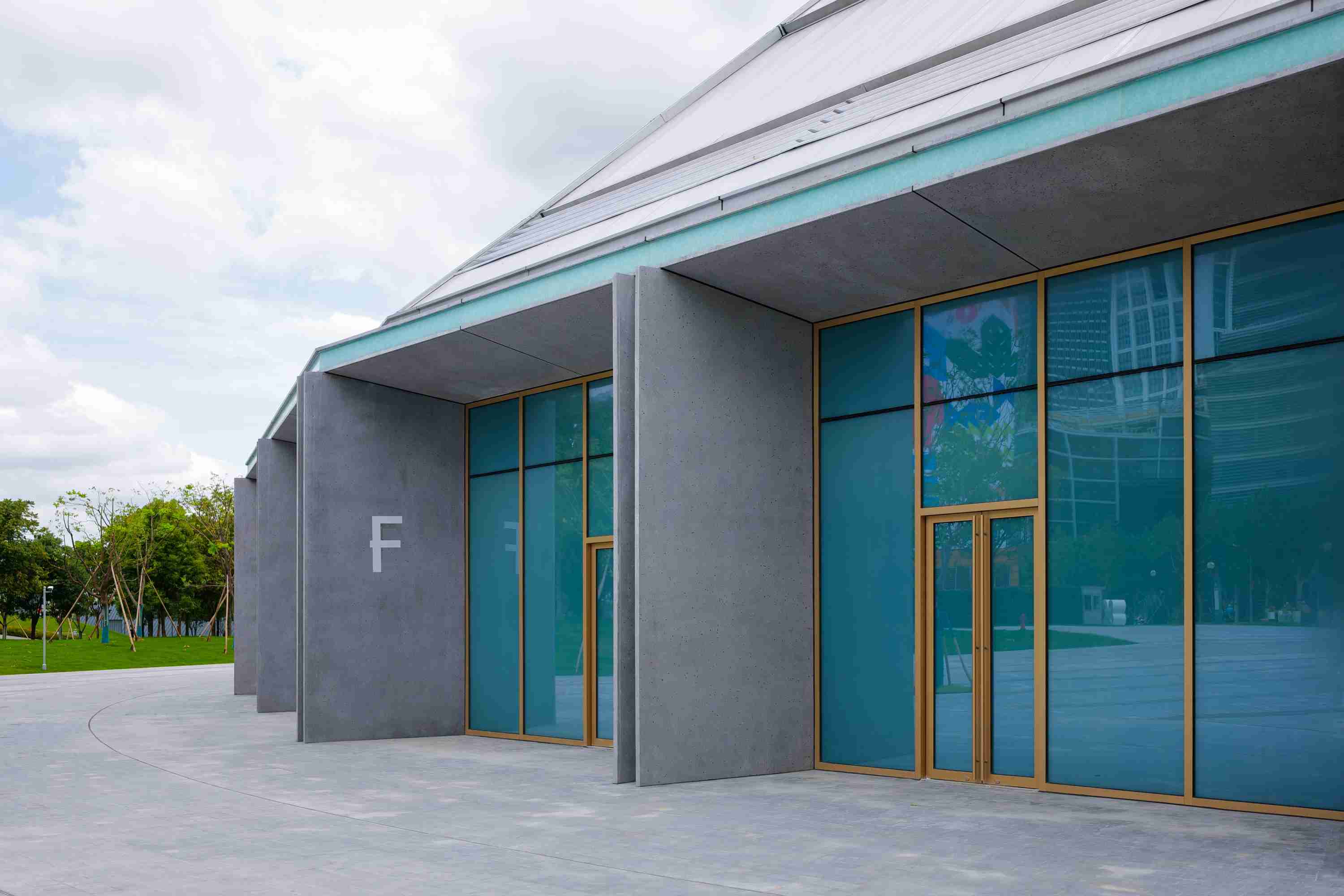 建筑能耗監(jiān)測(cè)系統(tǒng)，城市發(fā)展標(biāo)準(zhǔn)化，可持續(xù)發(fā)展，智能化管理